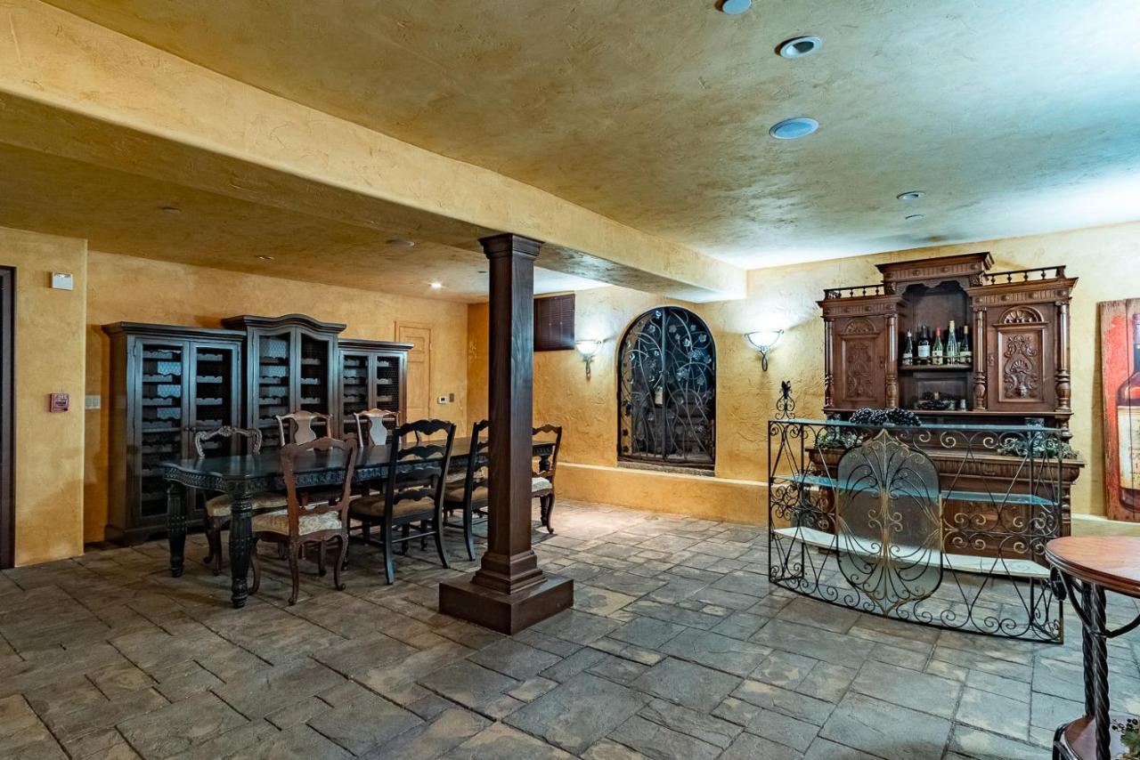 Chateau Coralini Salinas Kültér fotó