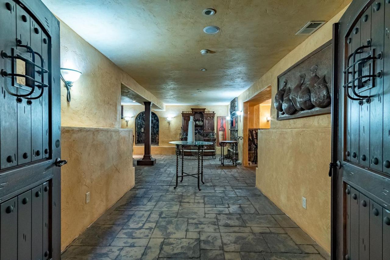Chateau Coralini Salinas Kültér fotó
